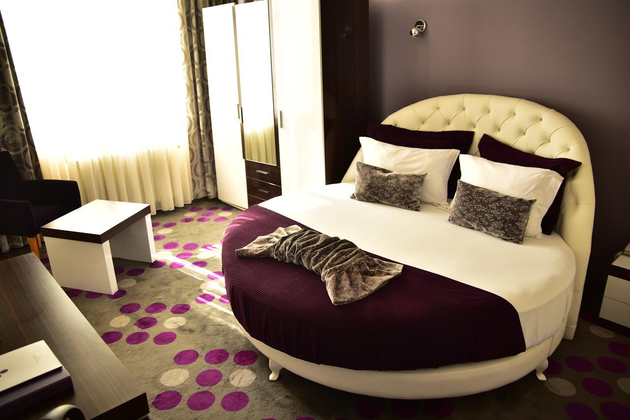 Hande Hotel Mustafakemalpaşa Extérieur photo