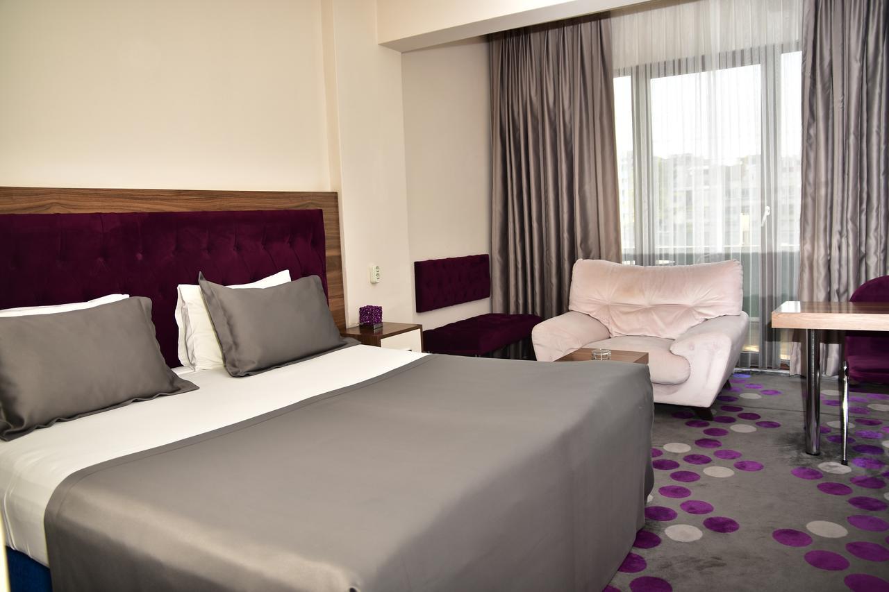 Hande Hotel Mustafakemalpaşa Extérieur photo